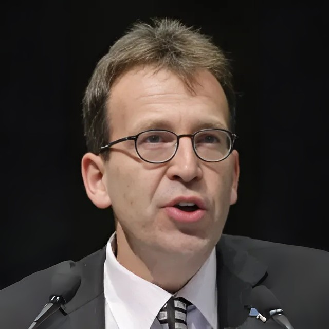 Volker Löwe